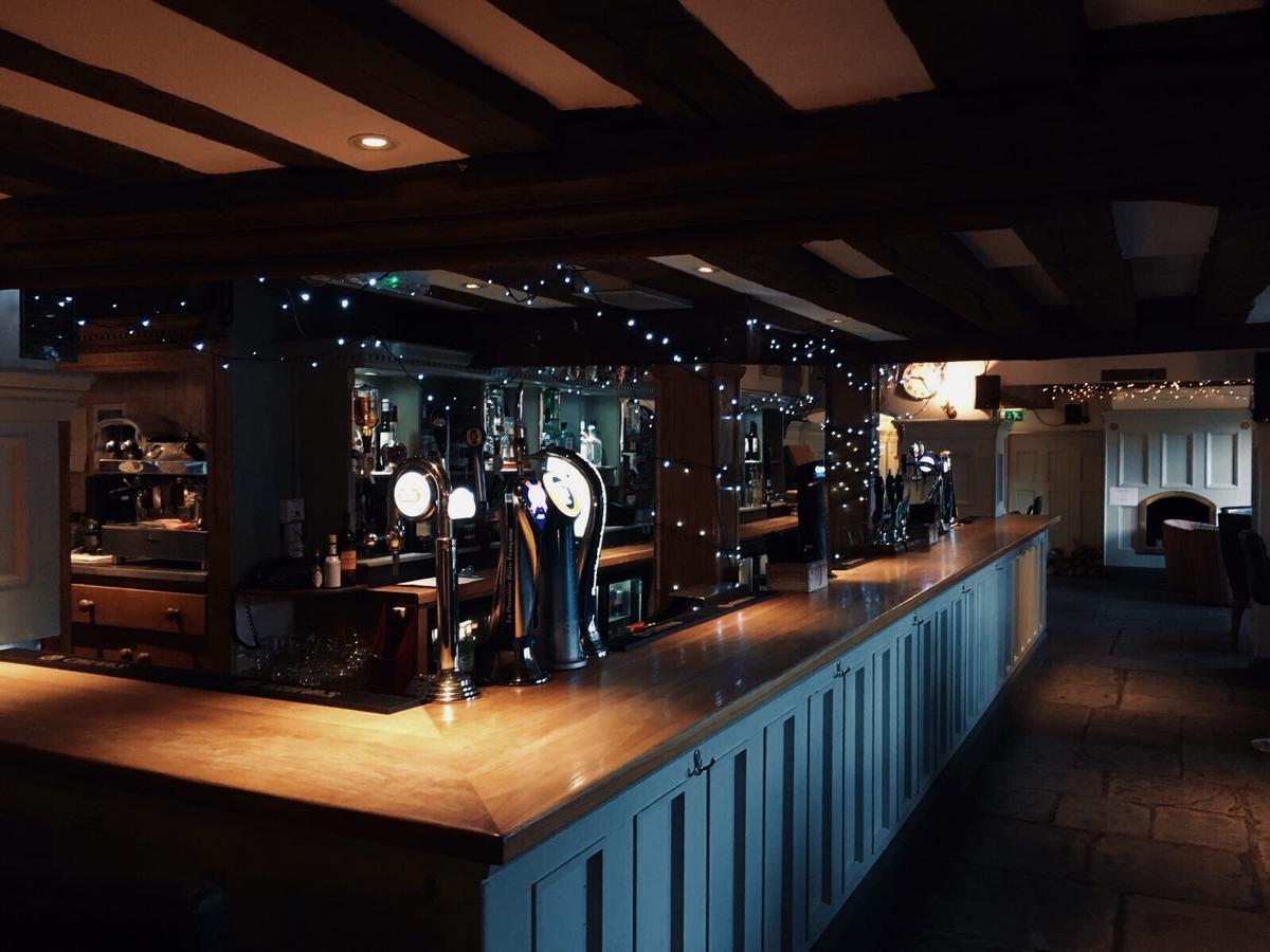 The Greyhound Inn Chalfont St Peter Экстерьер фото
