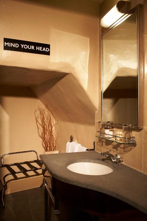 The Greyhound Inn Chalfont St Peter Номер фото